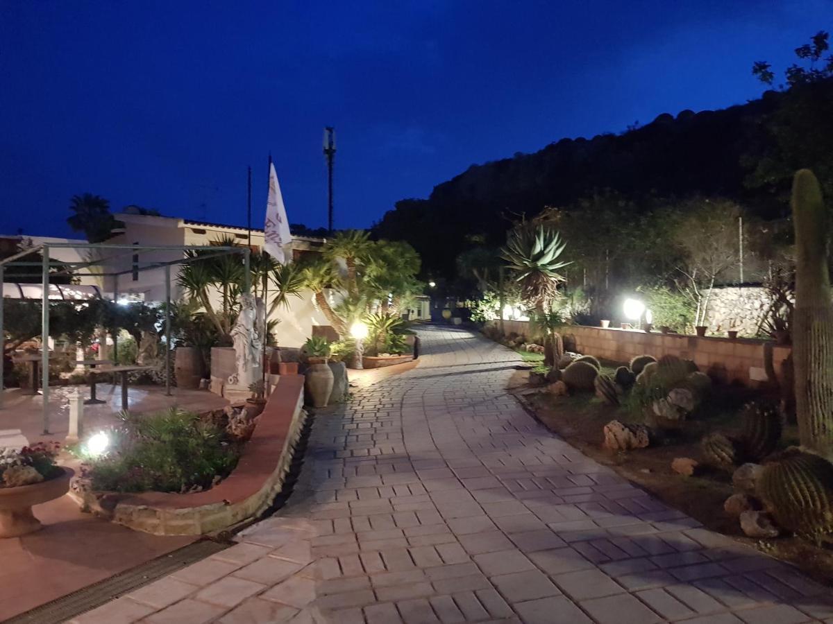 Federico Re Aparthotel San Vito Lo Capo Exterior photo